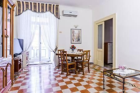 Apartament Casa Lillina A Toledo , Near Piazza Del Plebiscito Neapol Zewnętrze zdjęcie