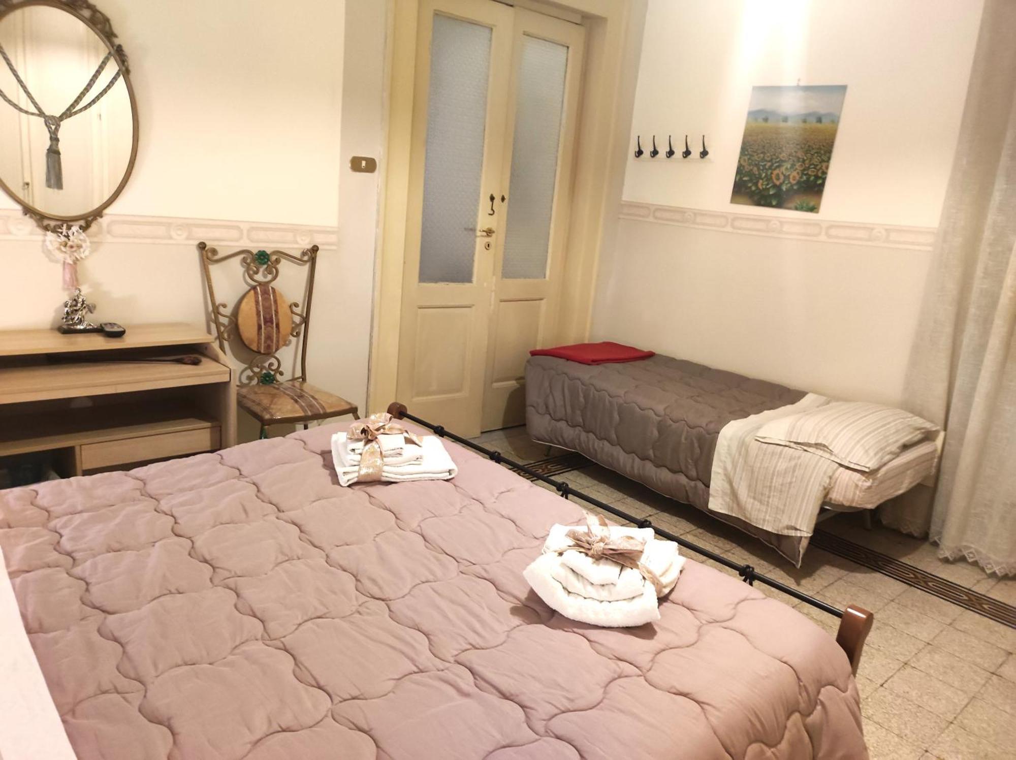 Apartament Casa Lillina A Toledo , Near Piazza Del Plebiscito Neapol Zewnętrze zdjęcie
