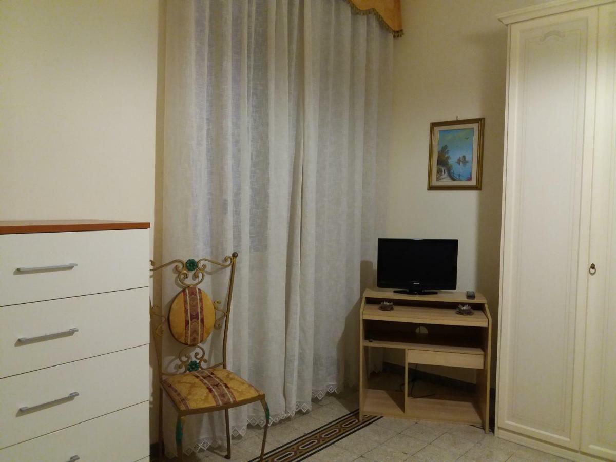 Apartament Casa Lillina A Toledo , Near Piazza Del Plebiscito Neapol Zewnętrze zdjęcie