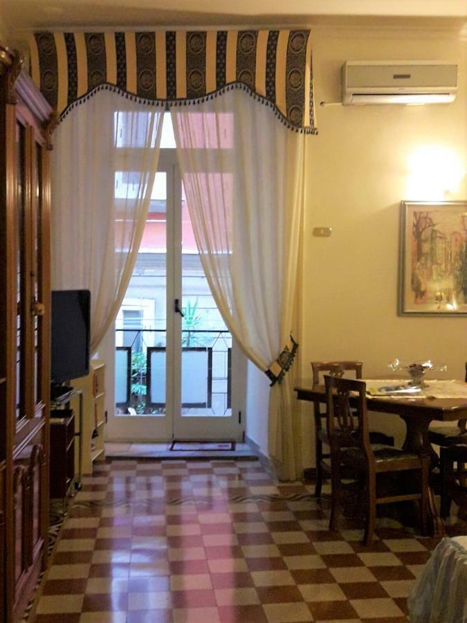 Apartament Casa Lillina A Toledo , Near Piazza Del Plebiscito Neapol Zewnętrze zdjęcie